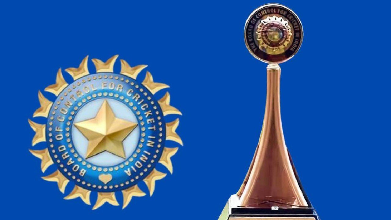 Despite the deluge of runs and a flurry of wickets by some players in the Vijay Hazare Trophy, the door to the Indian team remains closed for them!